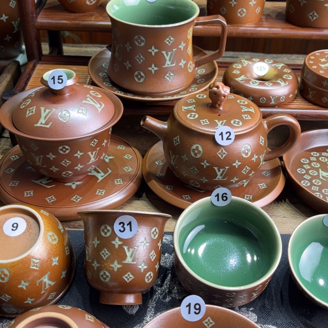 m***）草木灰老花咖啡杯