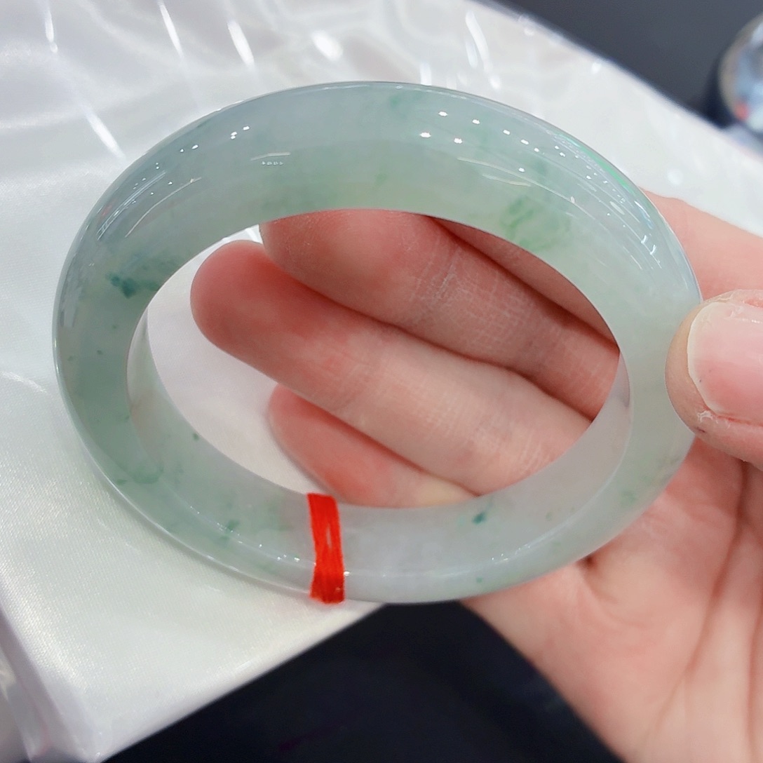 翡翠未镶嵌手镯翡翠56.2圈口