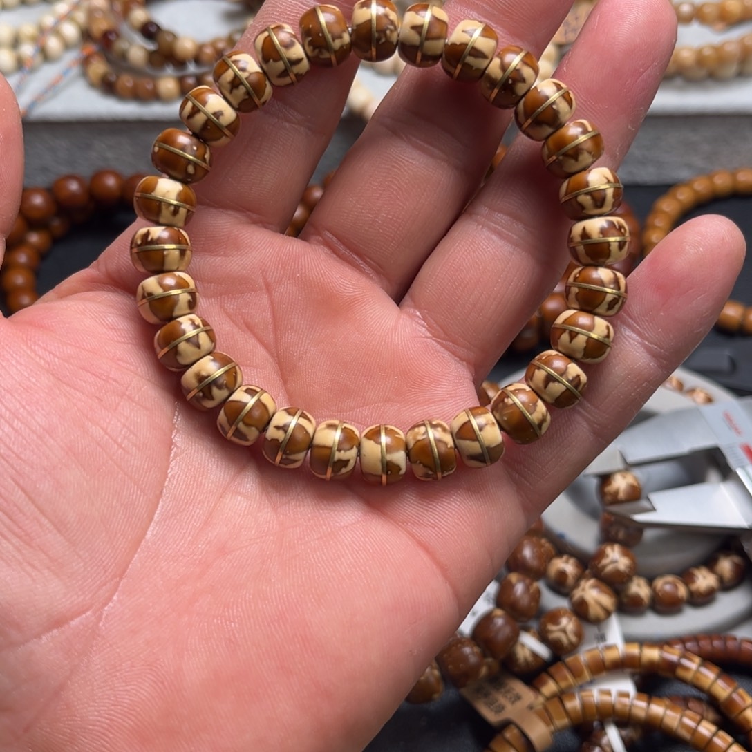 不***歪紫金鼠手串纯肉一线天卡10