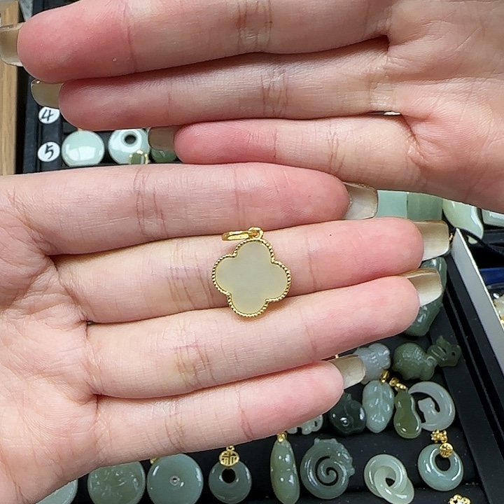 和田玉颈饰银S925镶嵌