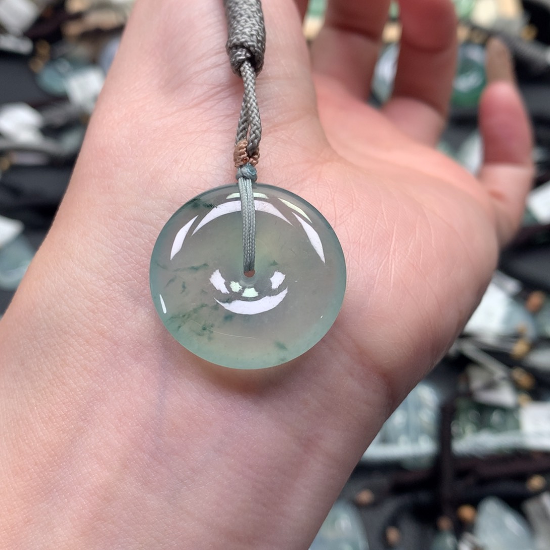 翡翠颈饰未镶嵌000000000000