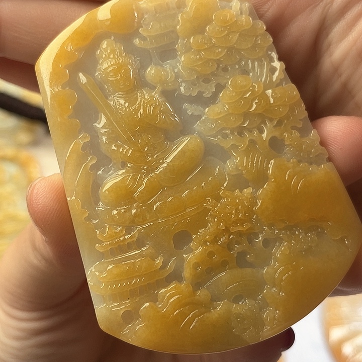 翡翠未镶嵌颈饰精品翡翠牌子09