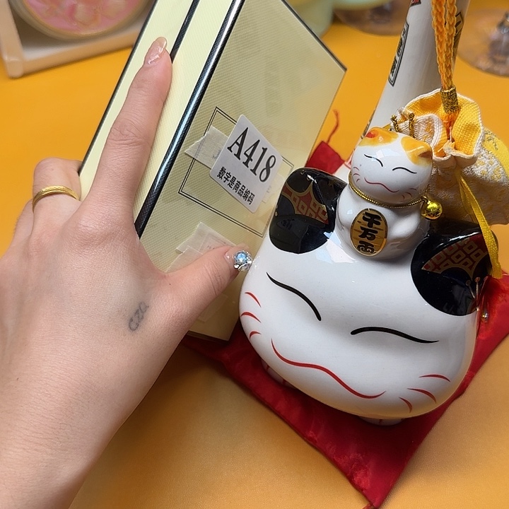 瓷片瓷片啊啊啊啊啊啊啊啊