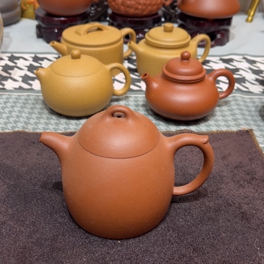 老红泥秦权容量二百七