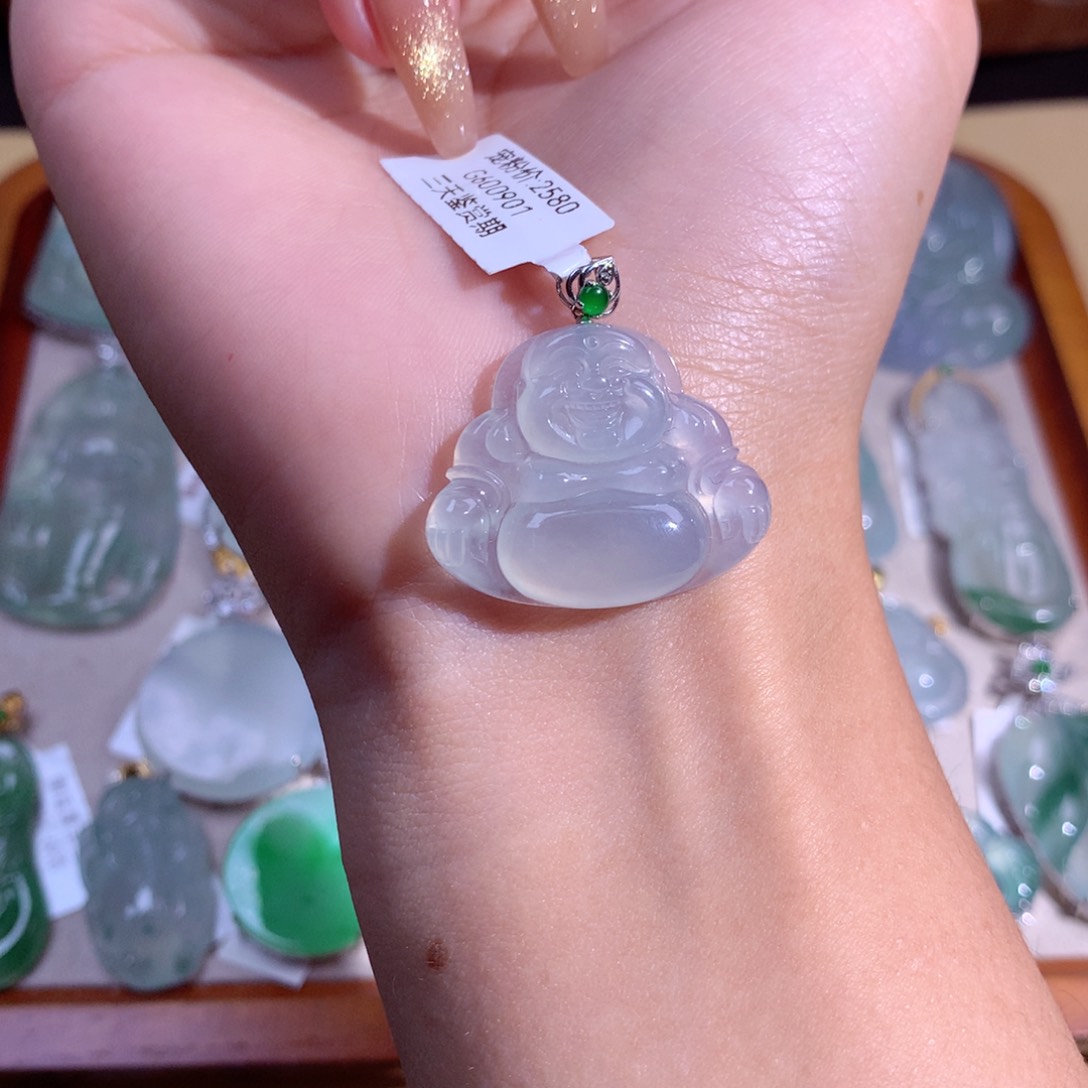 翡翠吊坠(不含链)18K金镶嵌