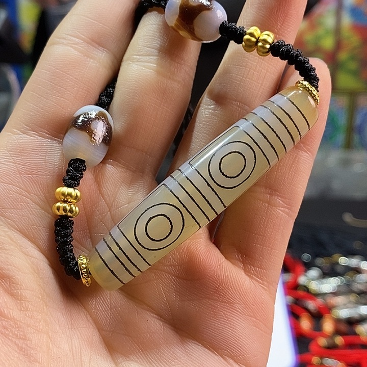 玛瑙/玉髓颈饰合金