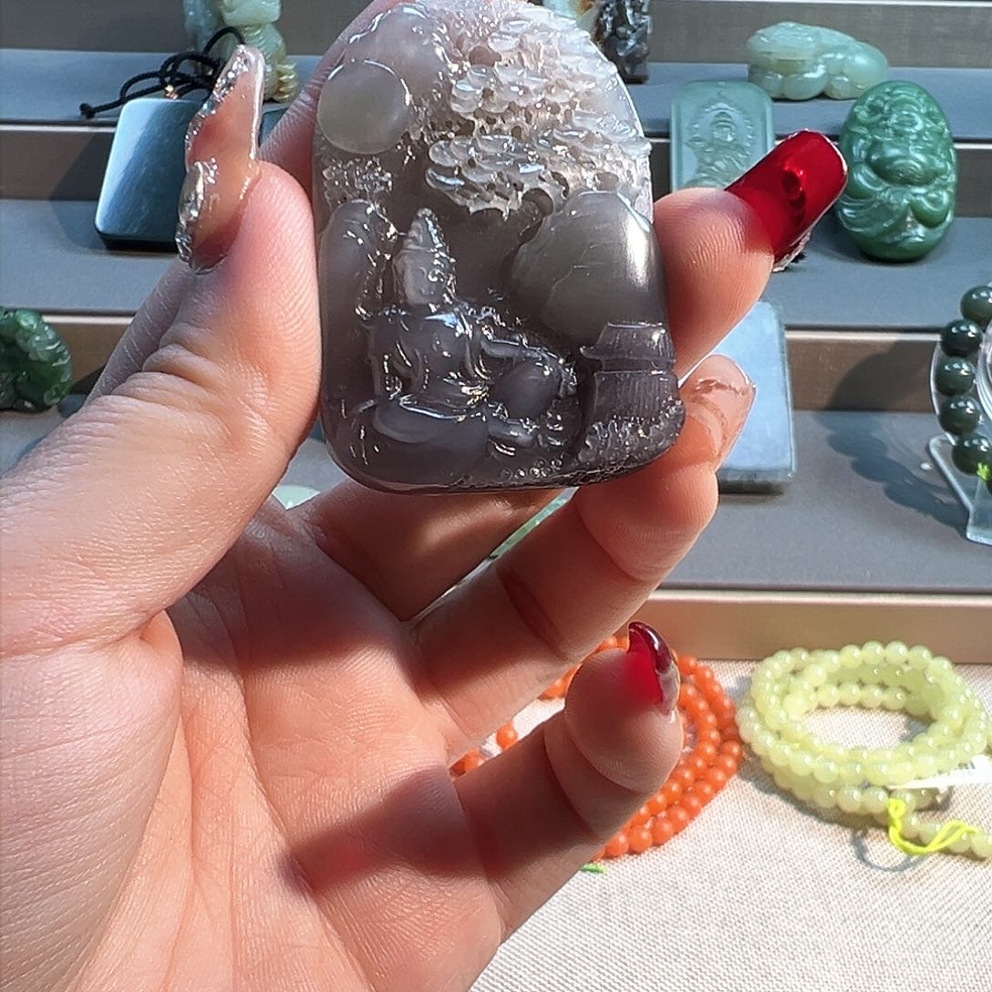 和田玉吊坠(不含链)未镶嵌