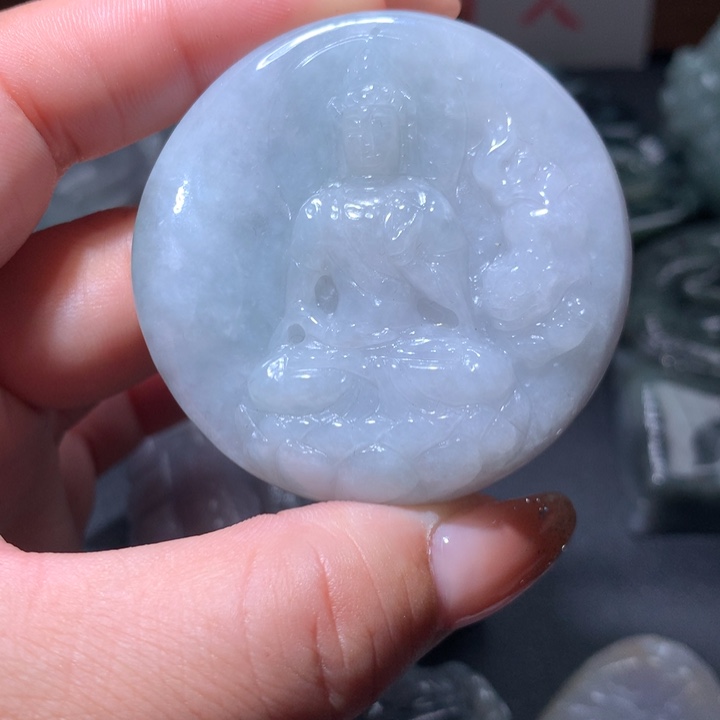 翡翠未镶嵌颈饰保真天然A货翡翠