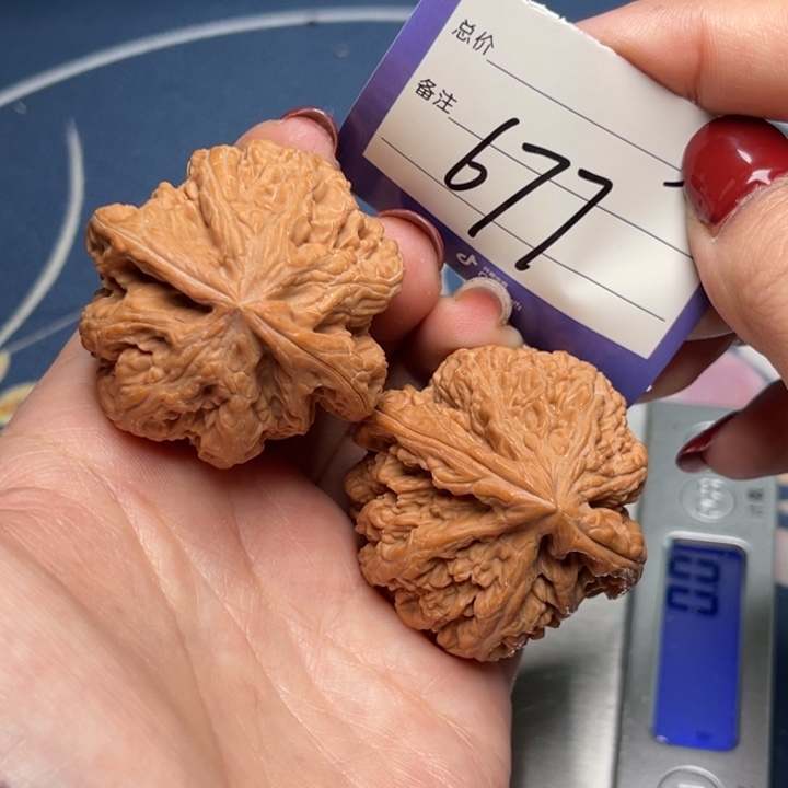 文玩核桃把件粗筋41