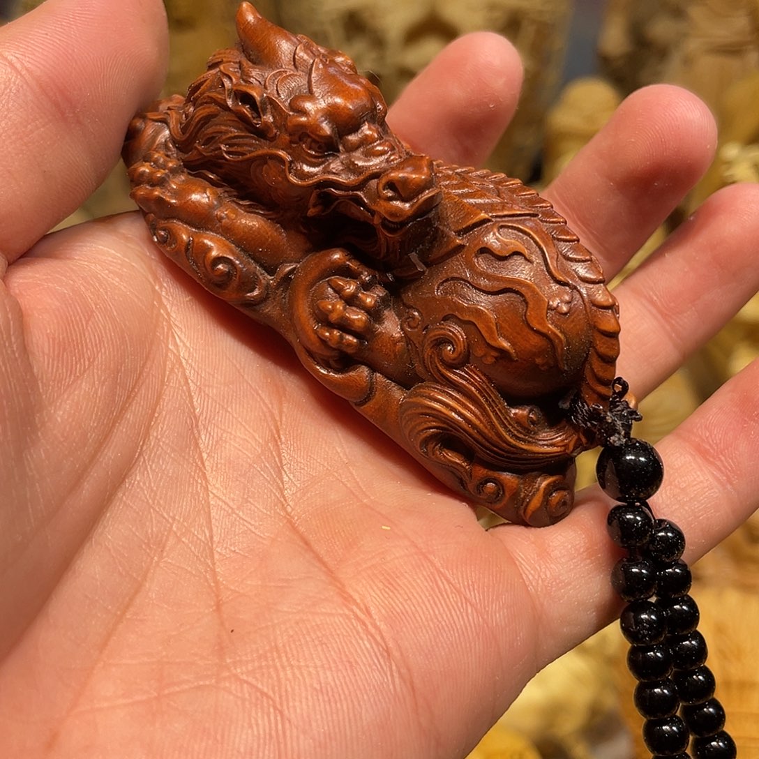 黄杨木小叶做旧微瑕貔貅