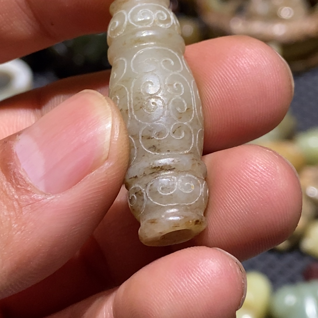 和田玉（糖玉）颈饰未镶嵌