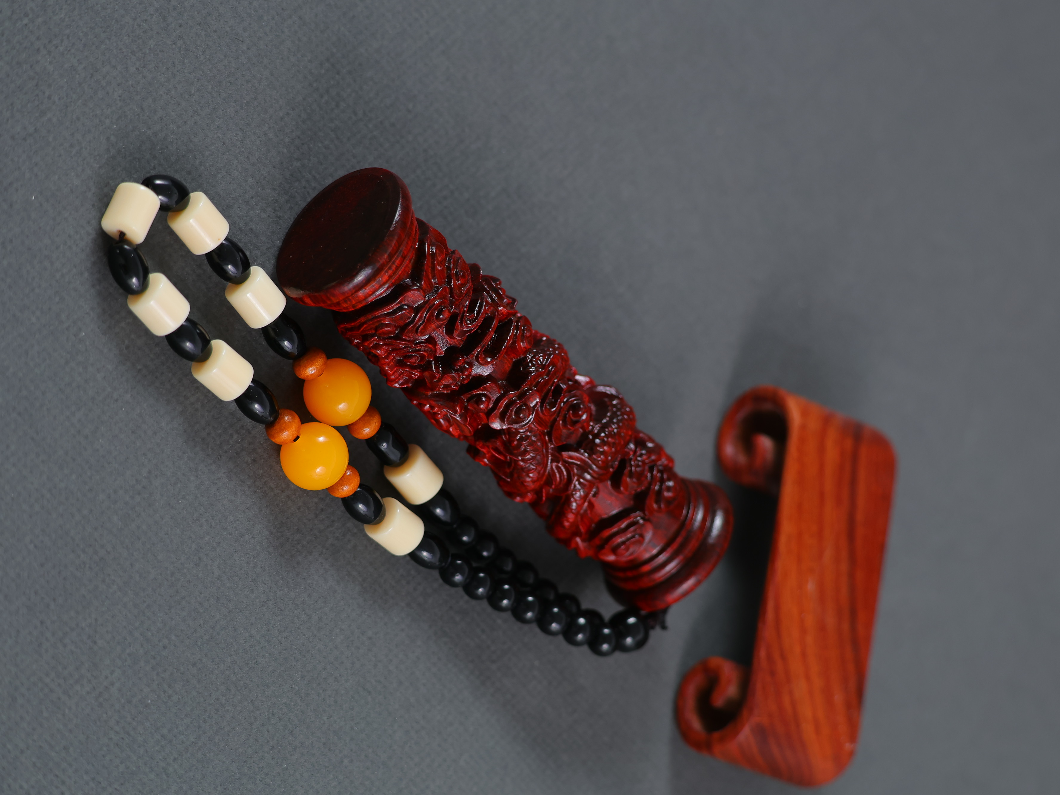 S-122159小叶紫檀龙柱雕刻-无礼盒