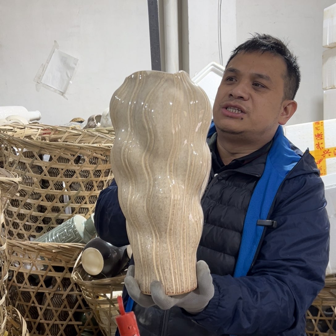 摆件87 号高中低温陶瓷工艺瓶（部分微瑕）