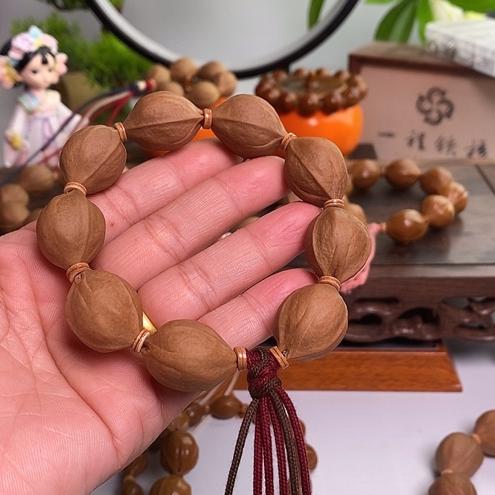 橄榄核手串p****e1.9/2.6