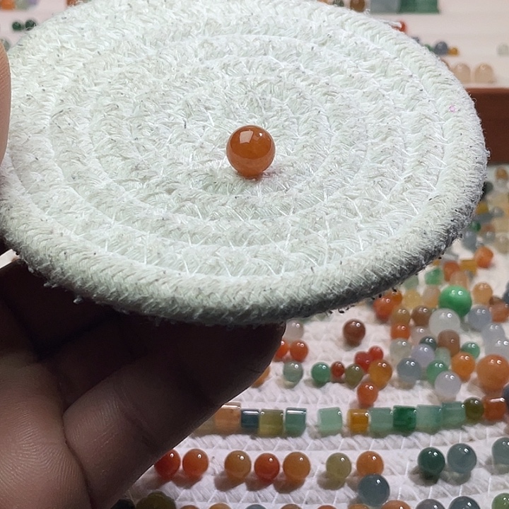 翡翠散珠未镶嵌定制翡翠卡10.2