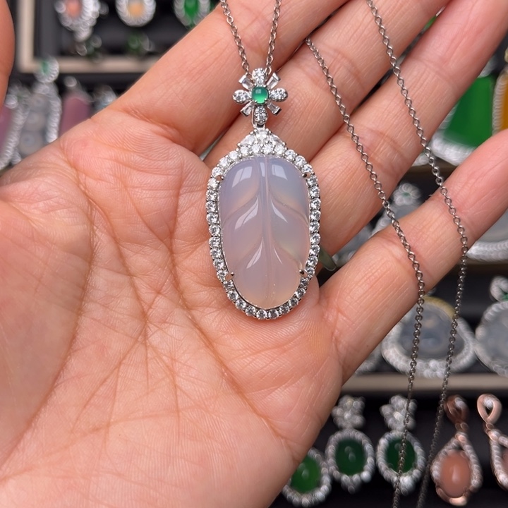 玛瑙/玉髓合金颈饰