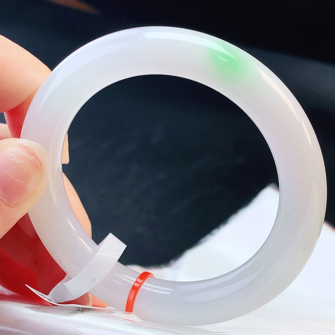 未镶嵌手镯翡翠52圈