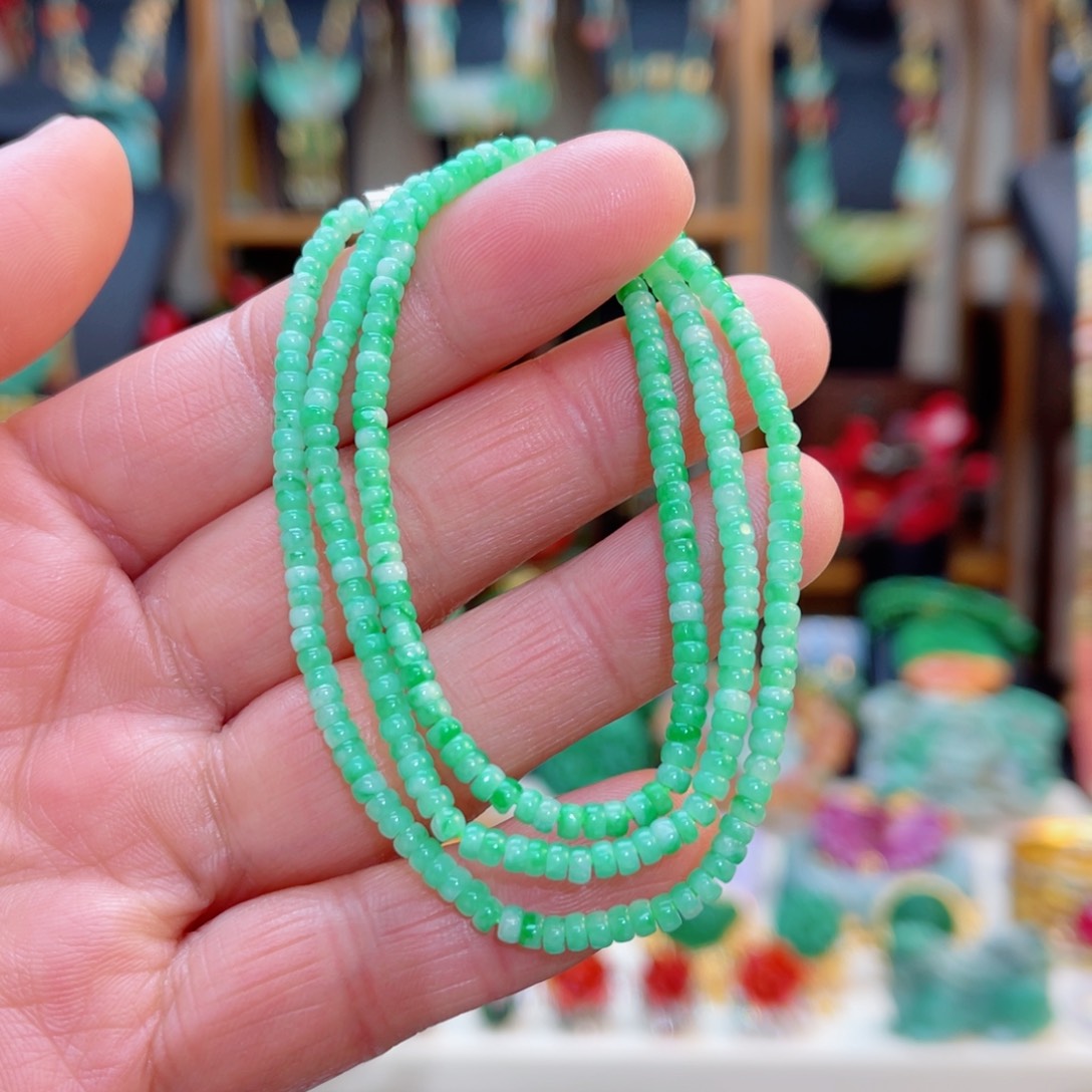 翡翠颈饰未镶嵌48小时鉴赏期