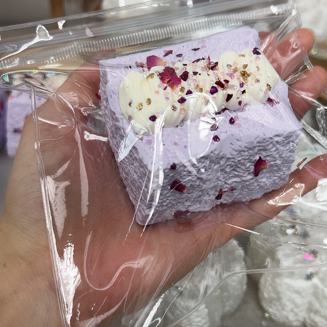 硅胶乳膏芋泥玫瑰方吐司185g