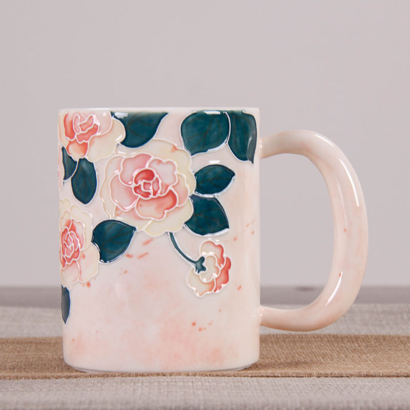 手绘花卉玉泥马克杯