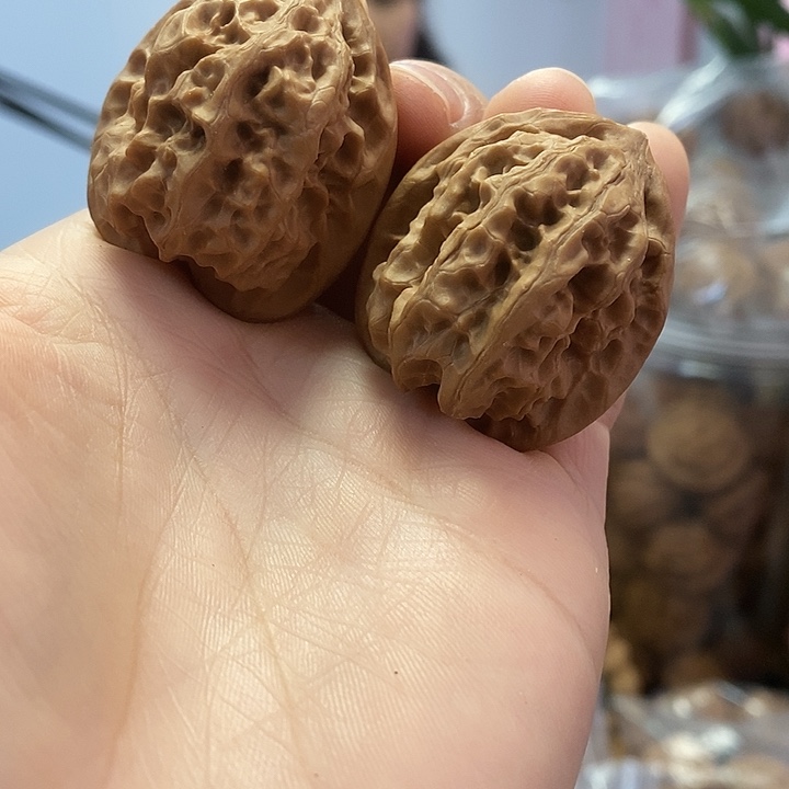 文玩核桃把件33蜡皮磐石小众