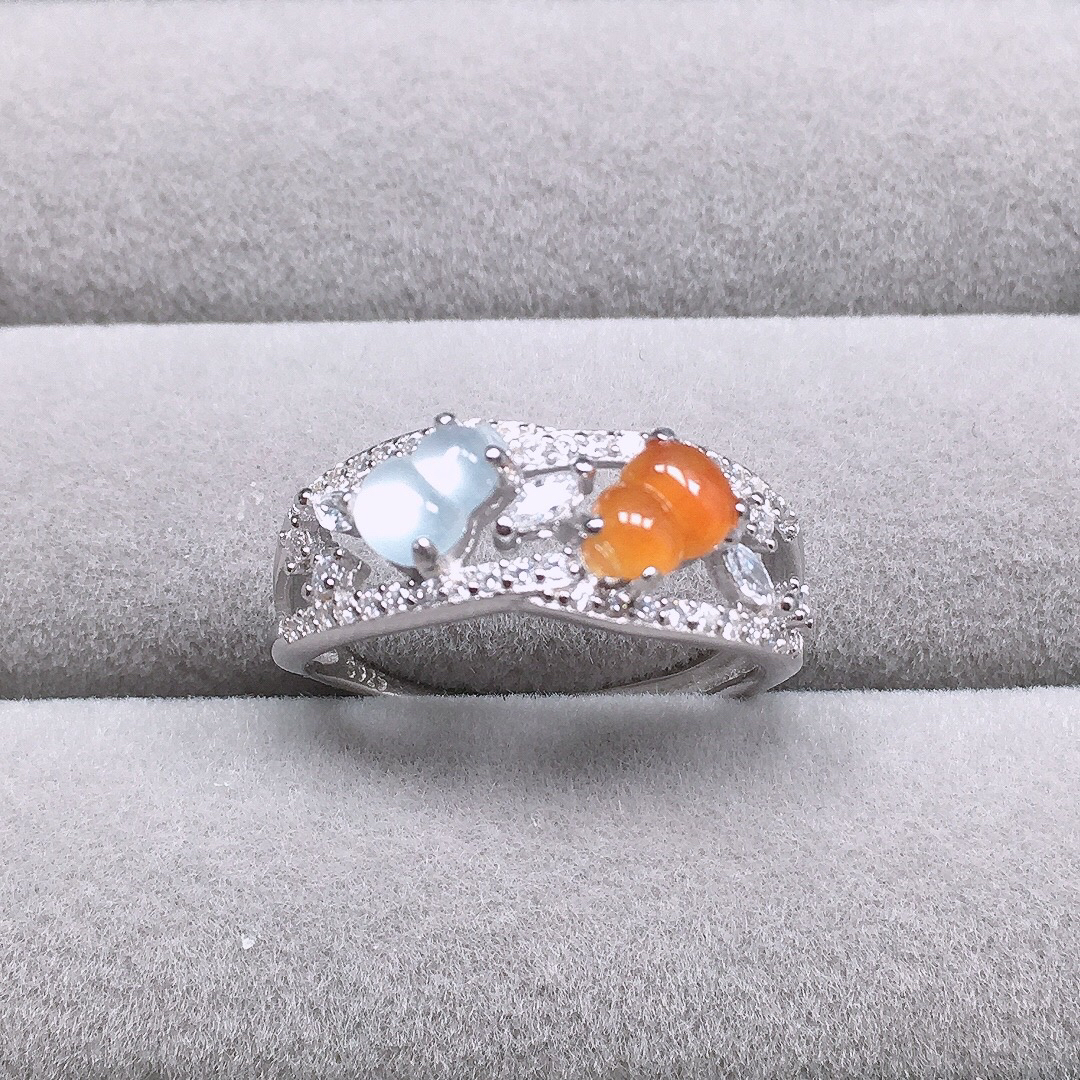 天然缅甸翡翠A货925银镶嵌冰种双彩葫芦戒指