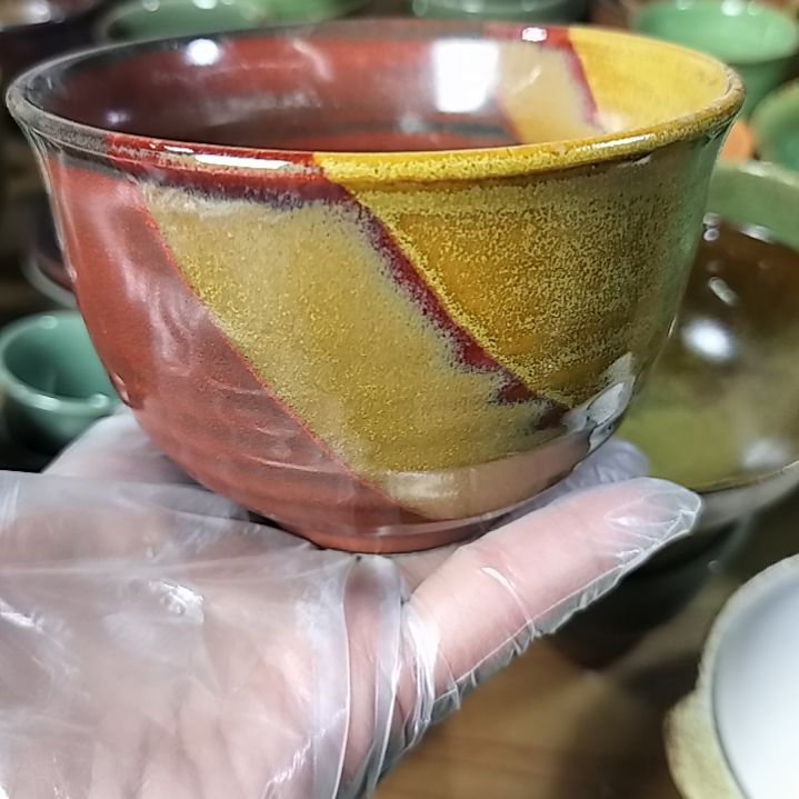 盘瓷片陶瓷杯盘壶碗都有