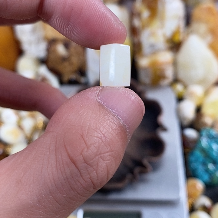 琥珀未镶嵌珠宝奇石我