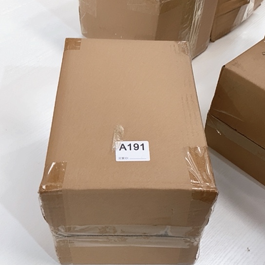 琉璃花瓶好看看看盲盒