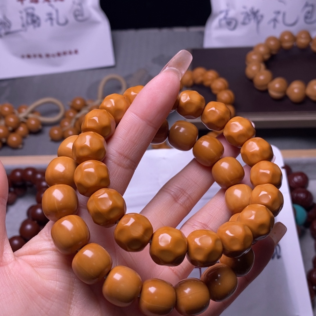 文***二文玩核桃手串奶酪老型