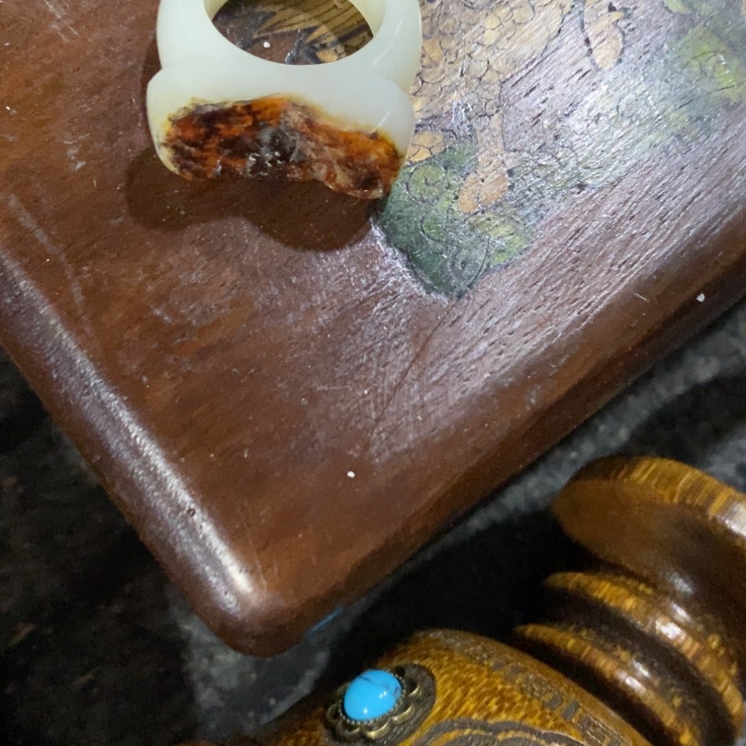 瓷片?**?                     