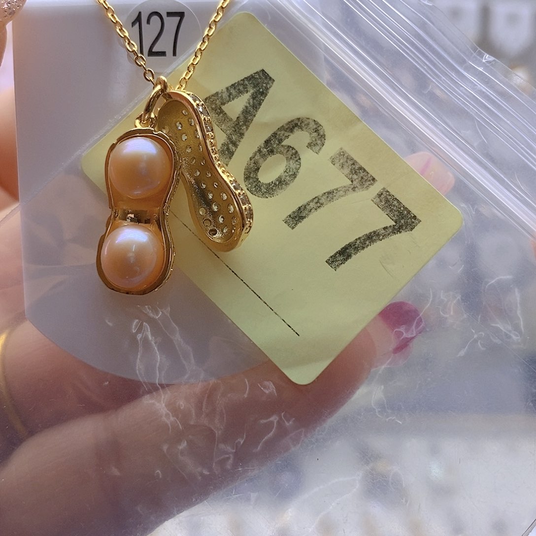 淡水珍珠颈饰未镶嵌u****2