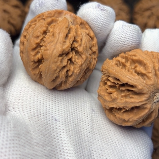 文玩核桃吊坠秦岭核桃6