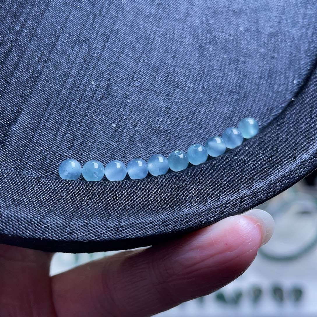 翡翠散珠天然A货翡翠卡4.2小米珠10颗