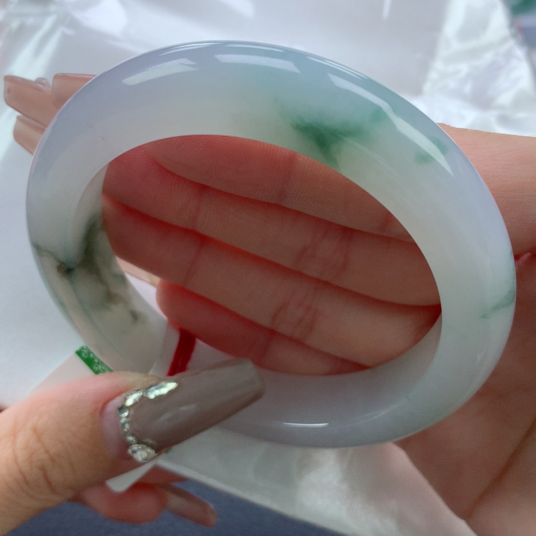 翡翠手镯未镶嵌56.6正圈