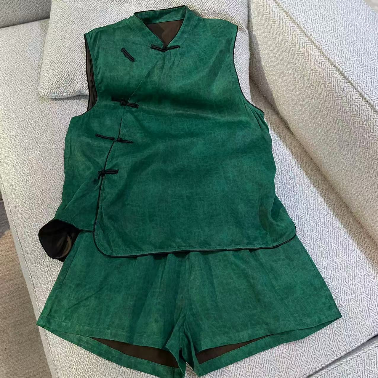 时尚人丝两件套女2025年夏季新中式国风斜襟盘扣马甲短裤套装百搭