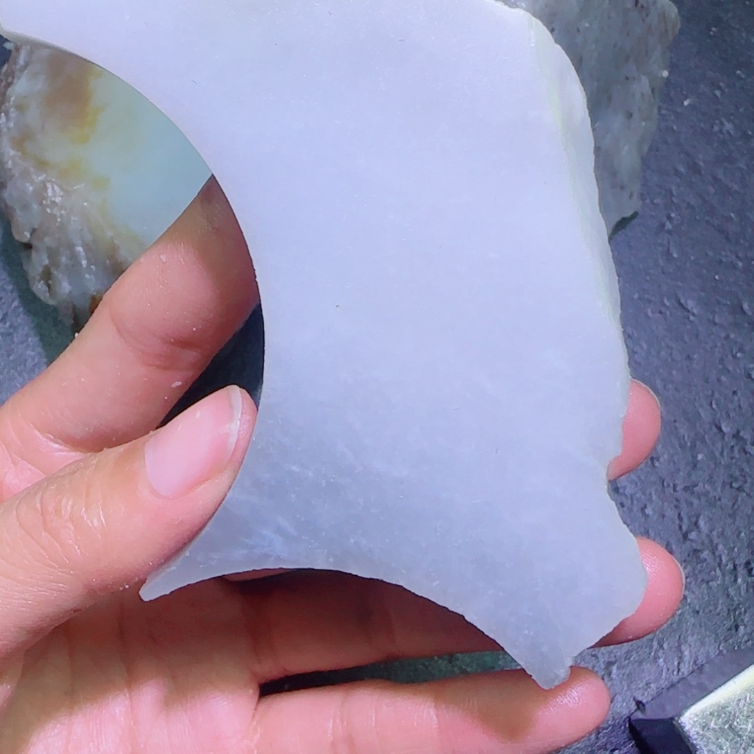 和田玉未镶嵌珠宝半成品