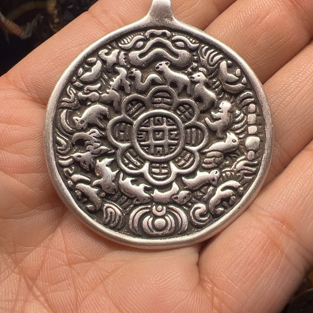 素***林合金类啊哈哈真的好喜欢这个风格