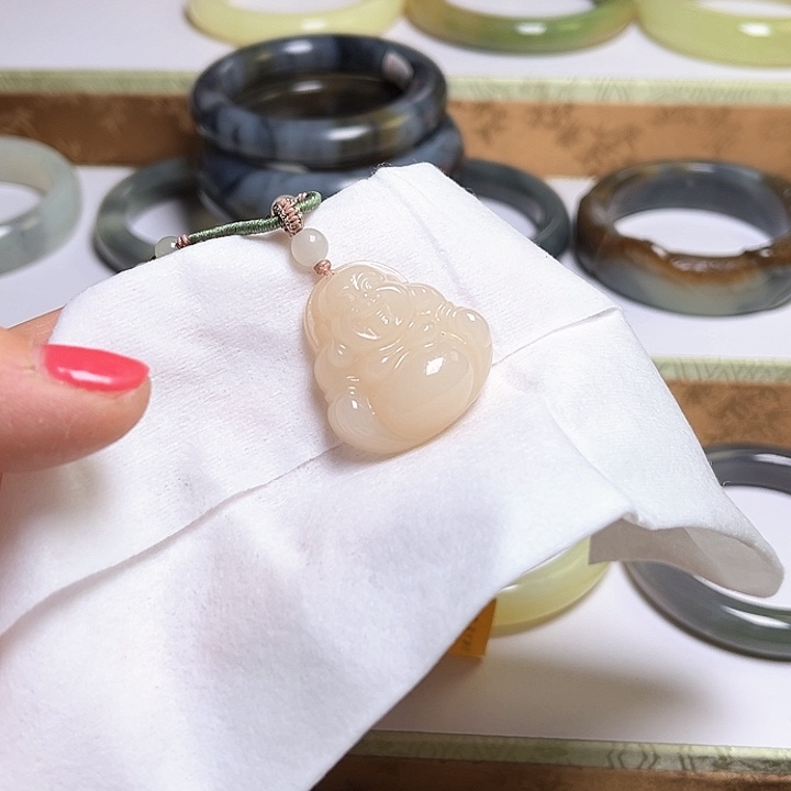 和田玉颈饰未镶嵌玥*@青海藕粉佛公