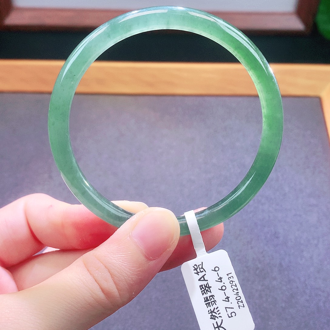 未镶嵌手镯翡翠天然翡翠