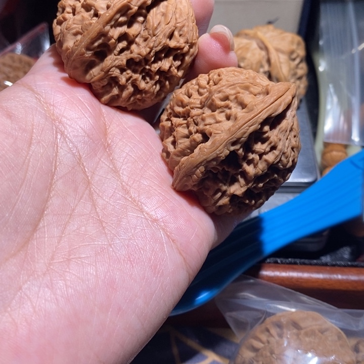 青***松把件文玩核桃全品