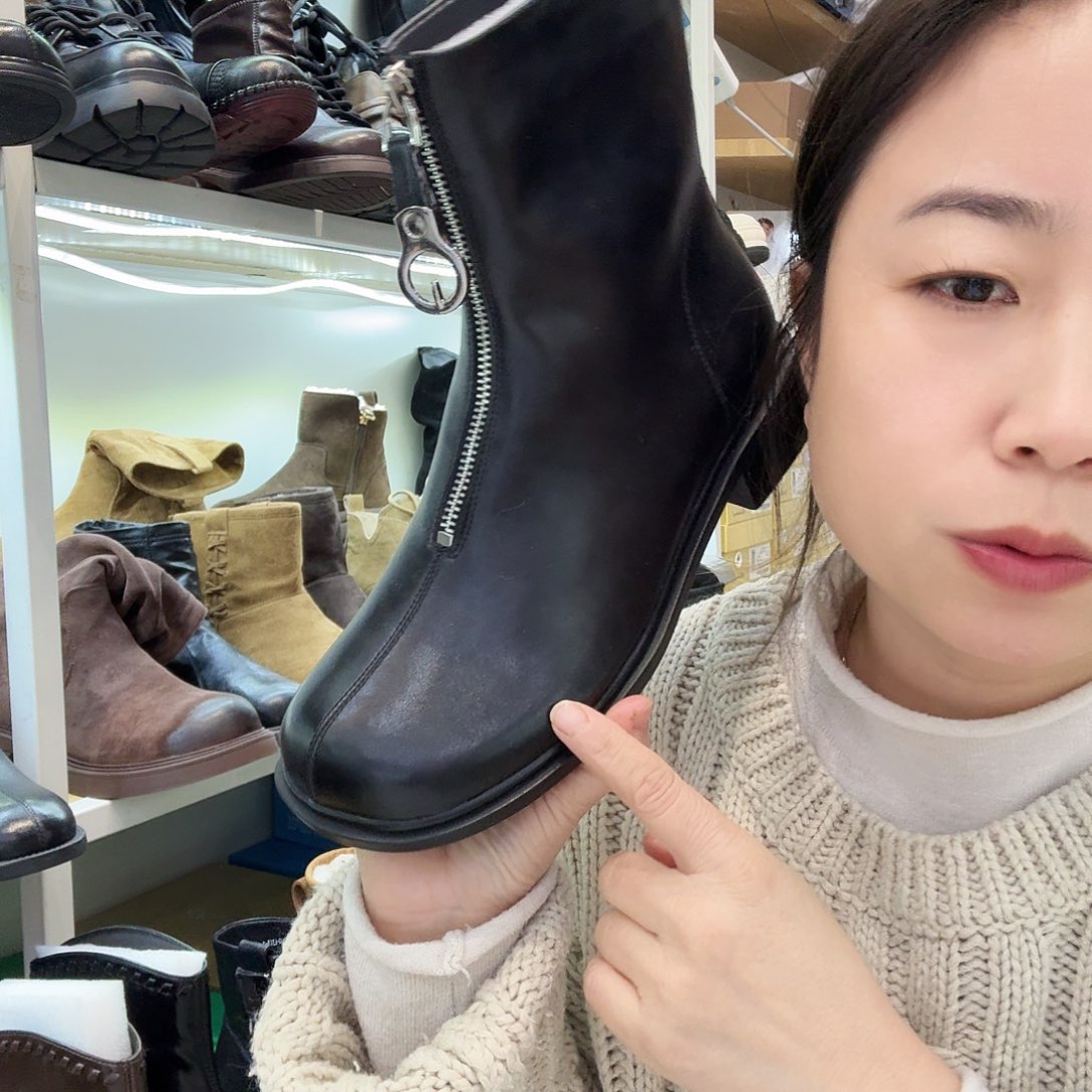 亮点女人41一双短靴150