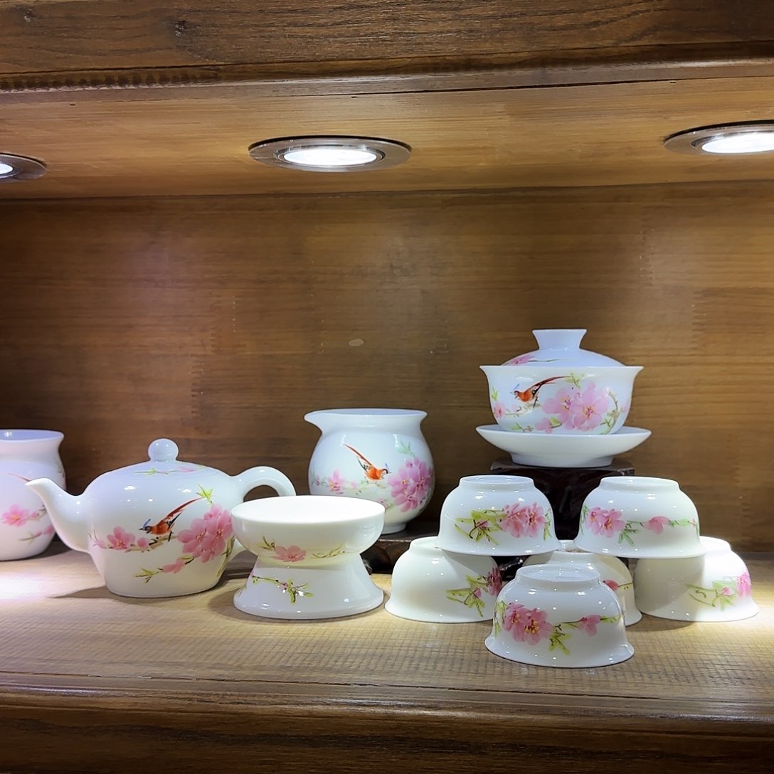 瓷片陶瓷陶瓷陶瓷陶瓷