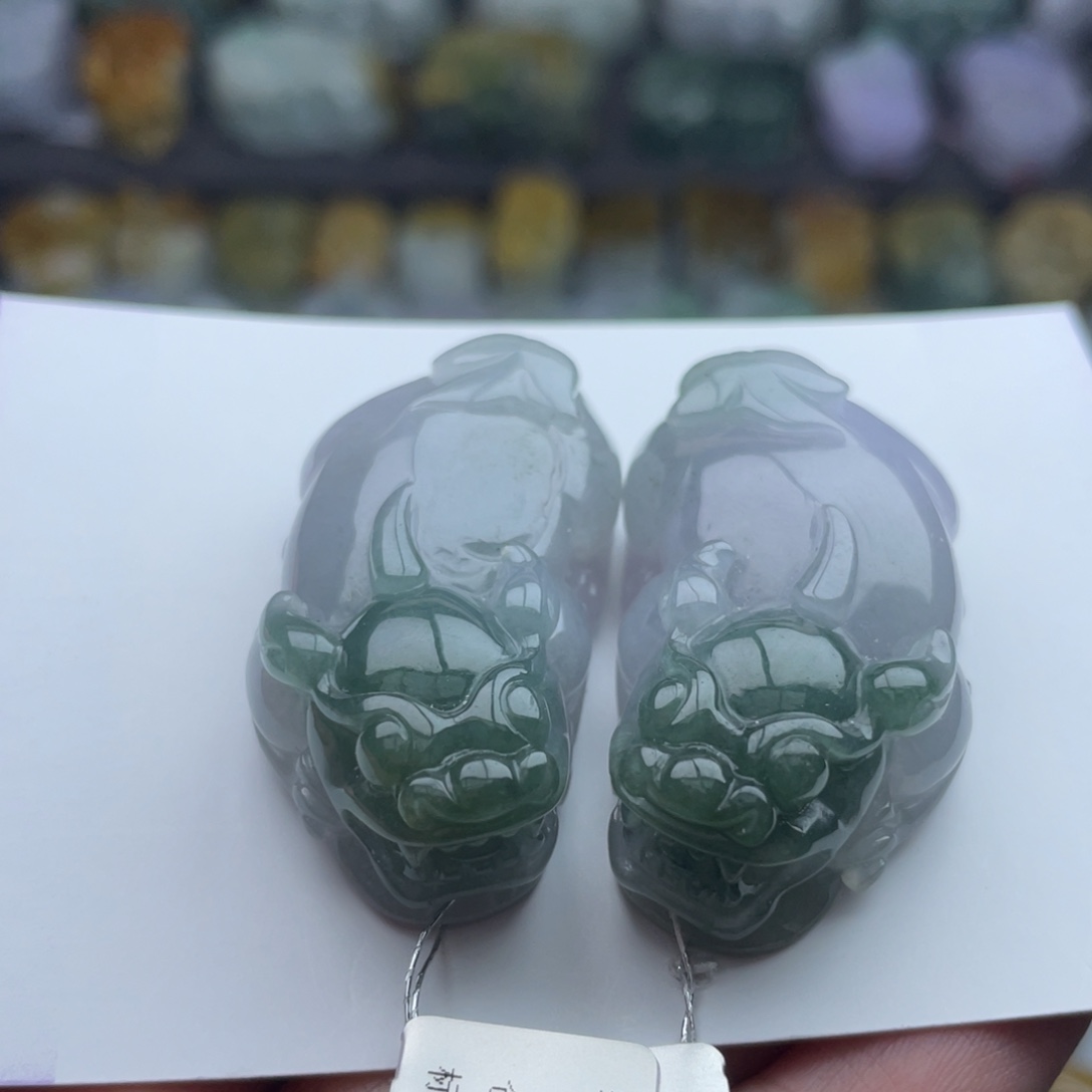 翡翠颈饰未镶嵌貔貅