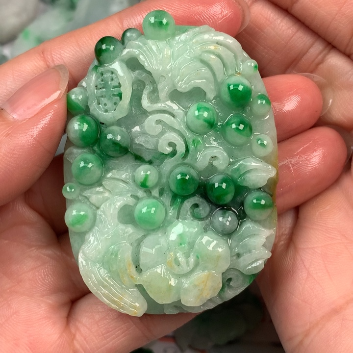 定制翡翠未镶嵌翡翠