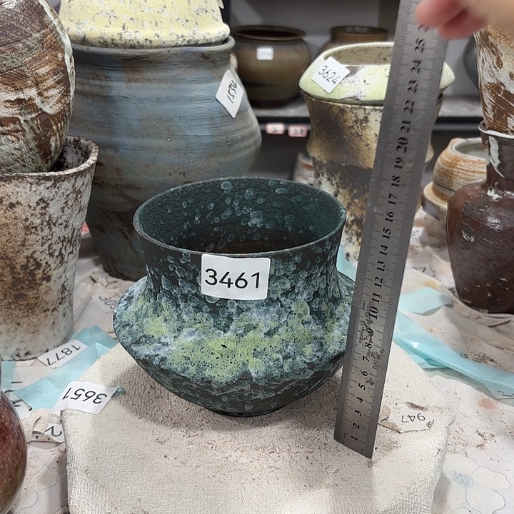 摆件高15，口13，有孔，瑕疵处理3461