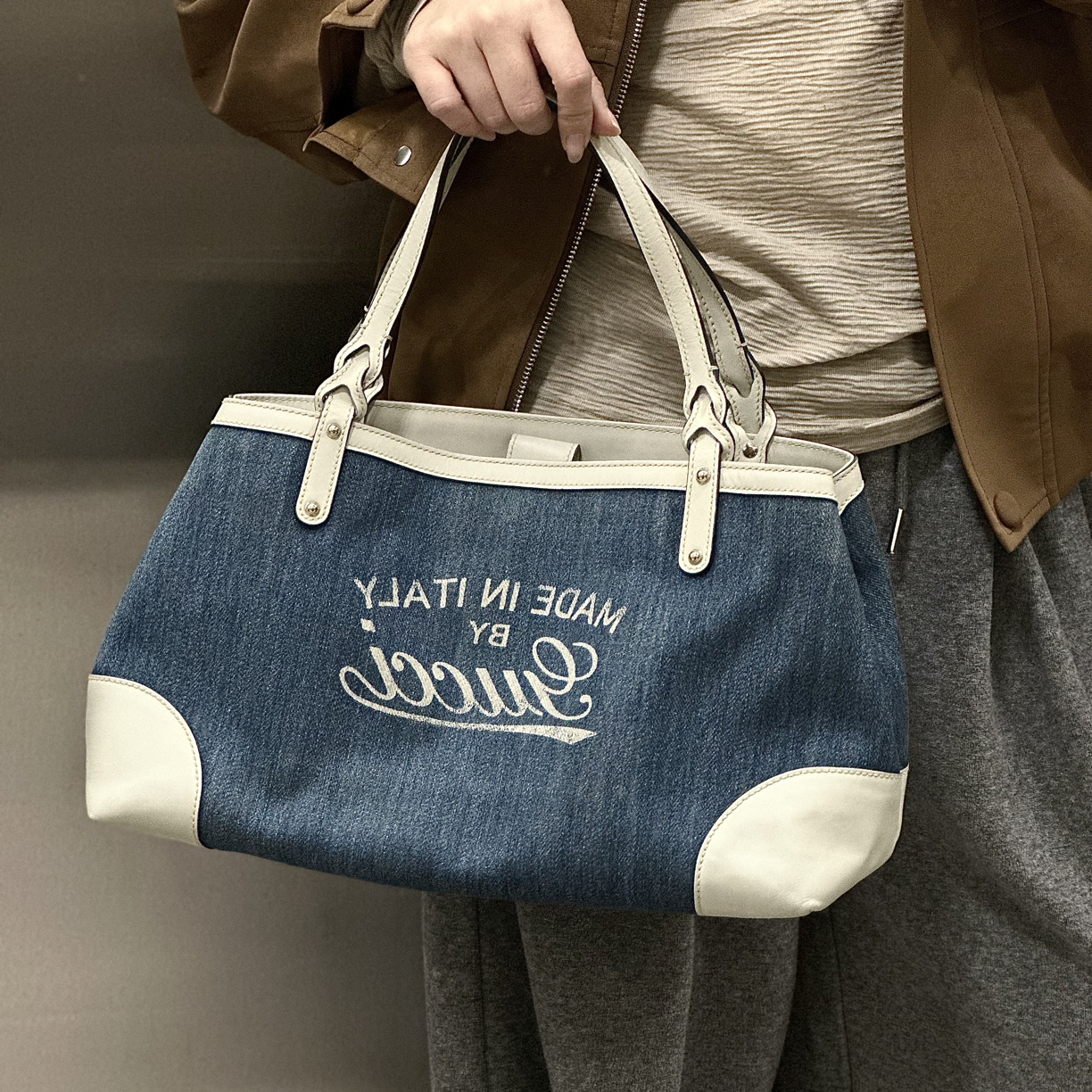 95新 GUCCI/古驰 水洗牛仔白色皮托特包