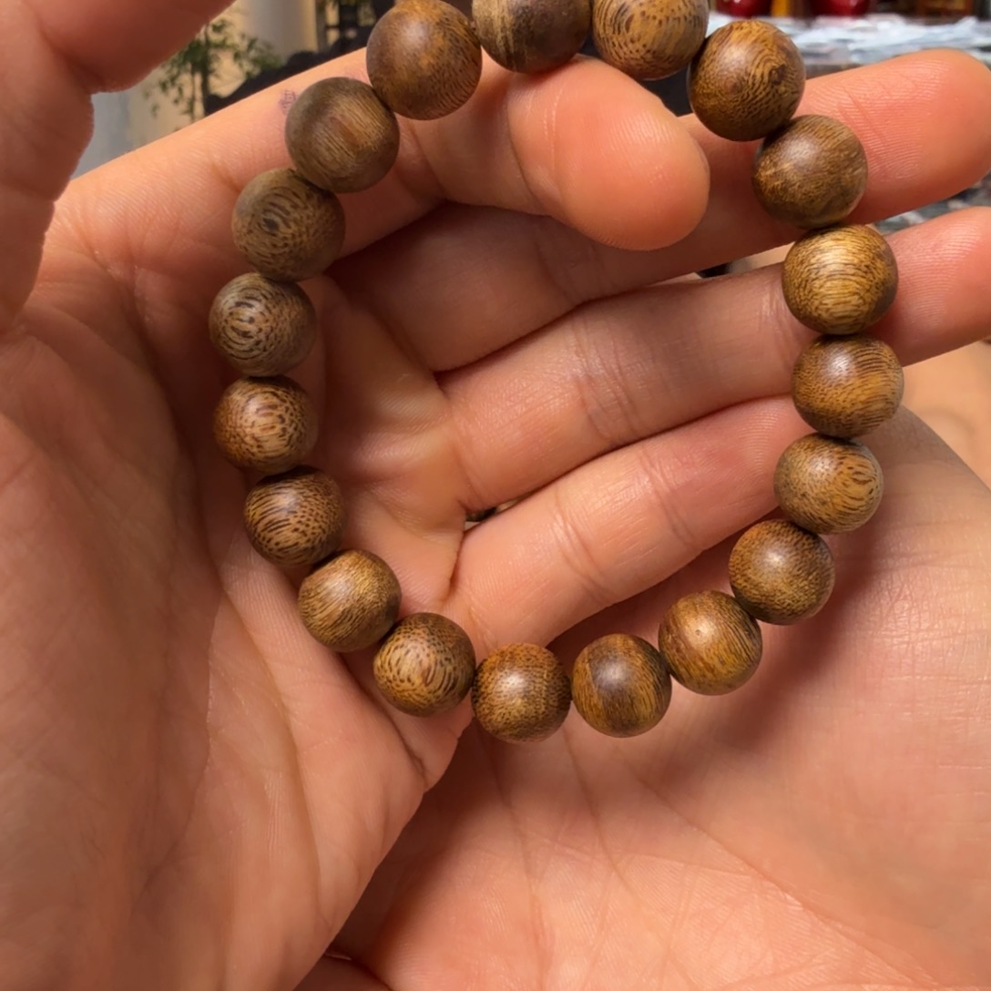 沉香手串漏漏漏11mm圆珠