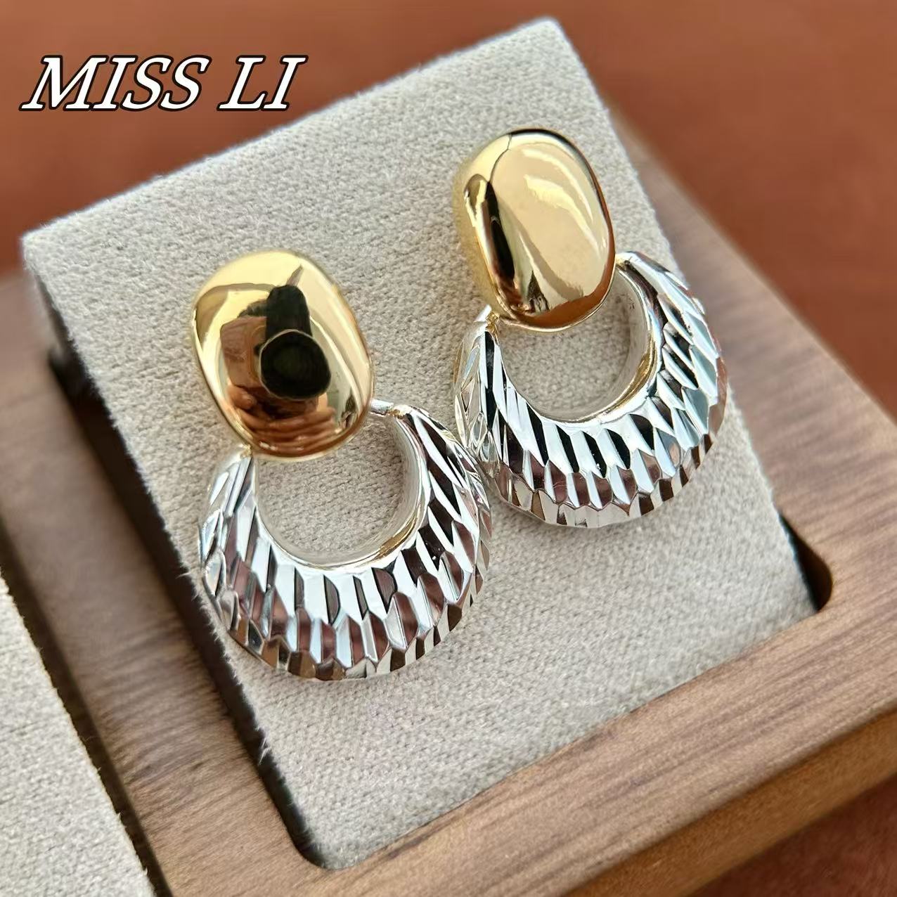 铜合金耳饰 双色车花耳环 气质 时尚 百搭 手工 831