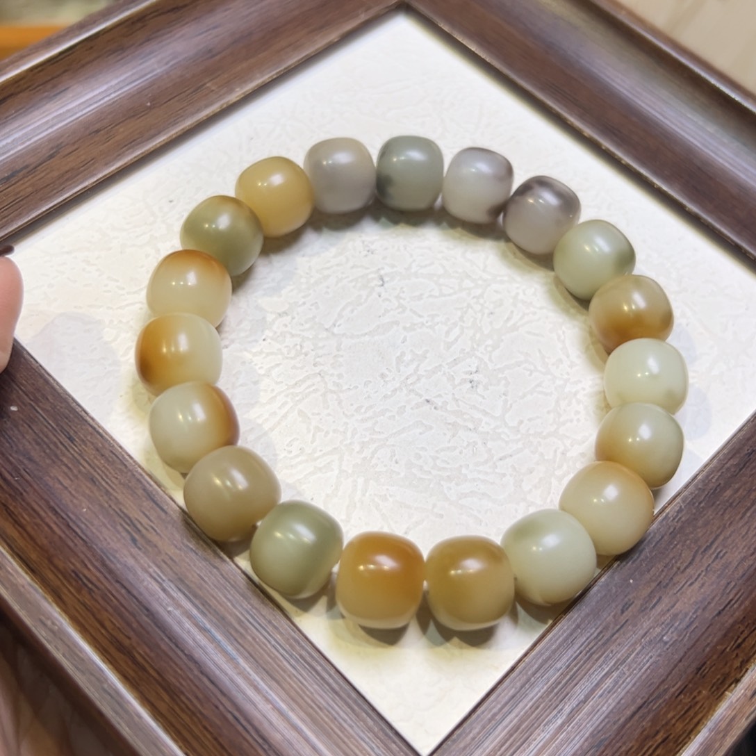 吊坠菩提根/象牙果440卡13微瑕福利